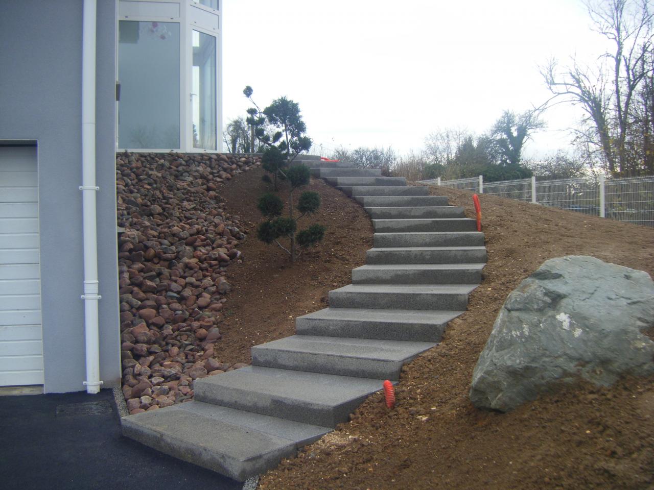 Création d'escalier en béton à Fayet-Ronaye