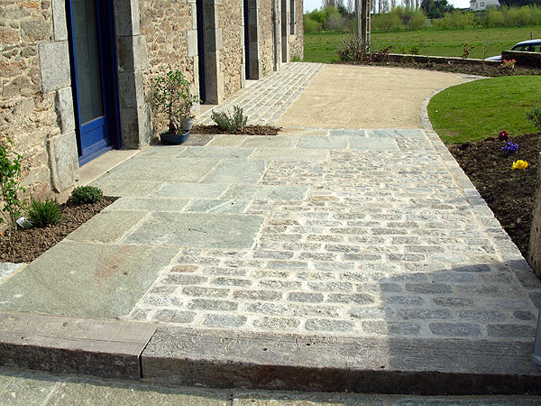 Dallage, terrasse, chape pavée dans le Puy-de-Dôme